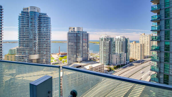 Coliving in Financial District TO - Downtown TO, Toronto