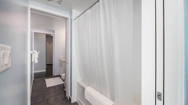 Coliving in Financial District TO - Downtown TO, Toronto