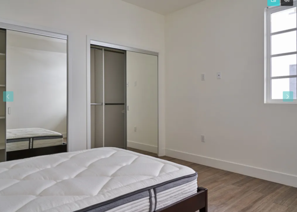 Coliving in Larchmont - Central Los Angeles, Los Angeles