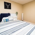 Coliving in Oakridge - West Van, Vancouver