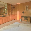 Coliving in Oakridge - West Van, Vancouver