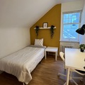 Coliving in Fairview - West Van, Vancouver